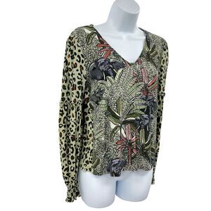 Bl-nk London Sibley Top Size Small Botanical Elephant  Balloon sleeves Pullover